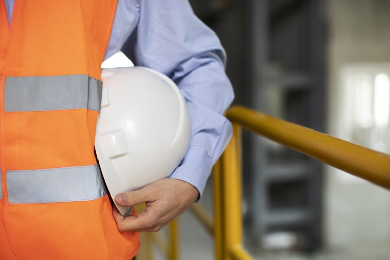 Read more about the article Nadzór BHP w firmie, czyli jak skutecznie chronić pracowników i rozwijać organizację